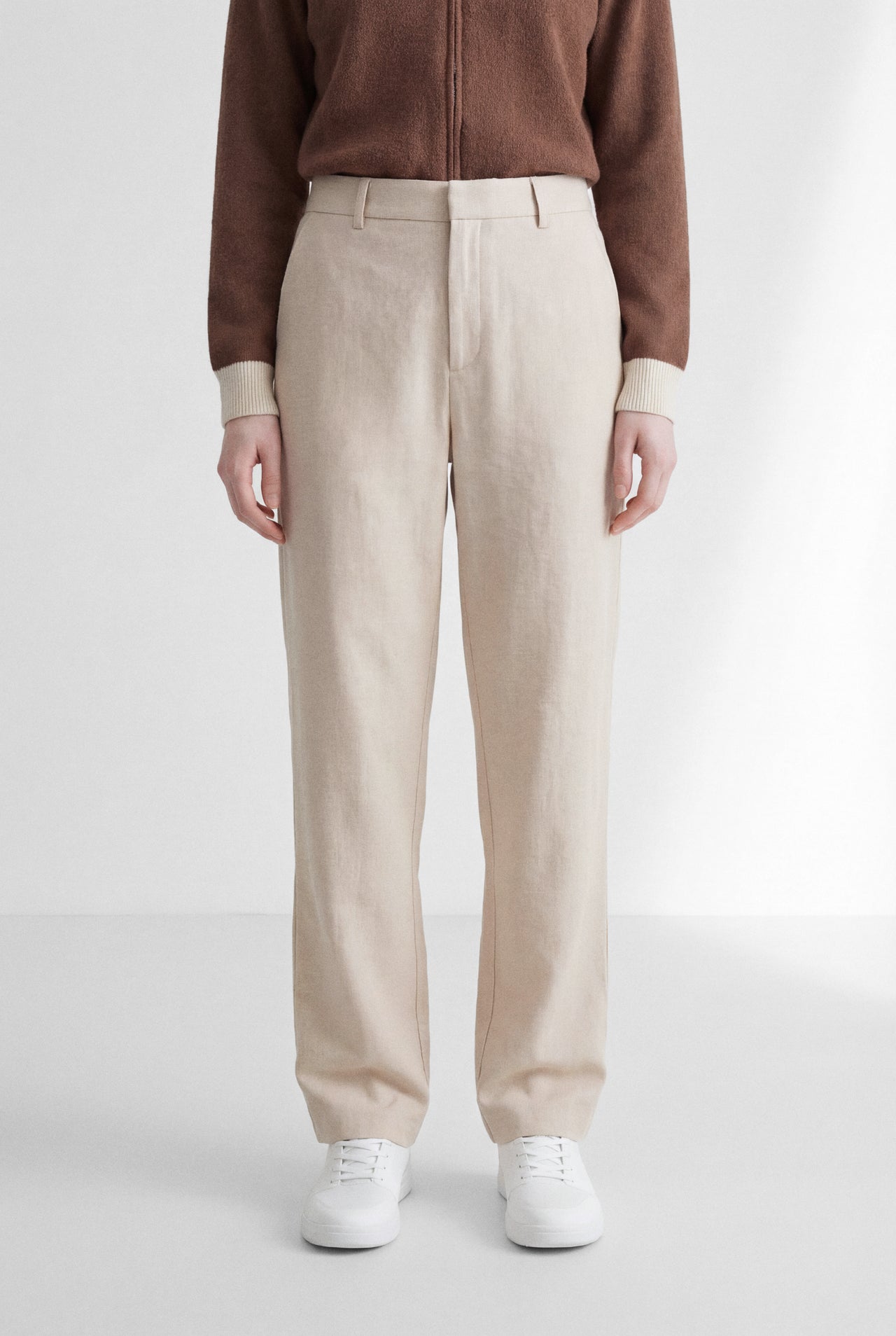 PLEATED COTTON TROUSER - BEIGE